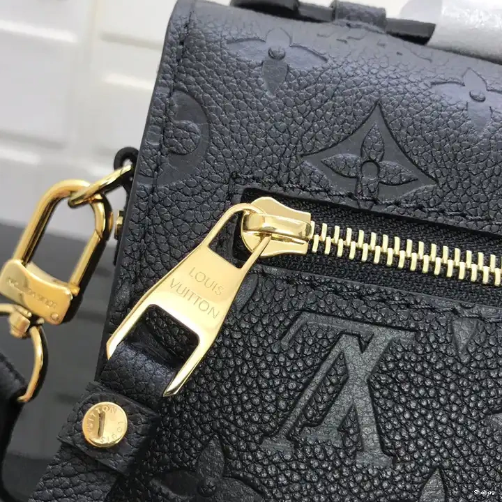 LV 2205HT0019 Bag 0630